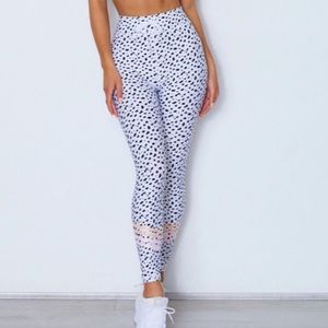 Sarah’s day WFA 101 day dreamer leggings